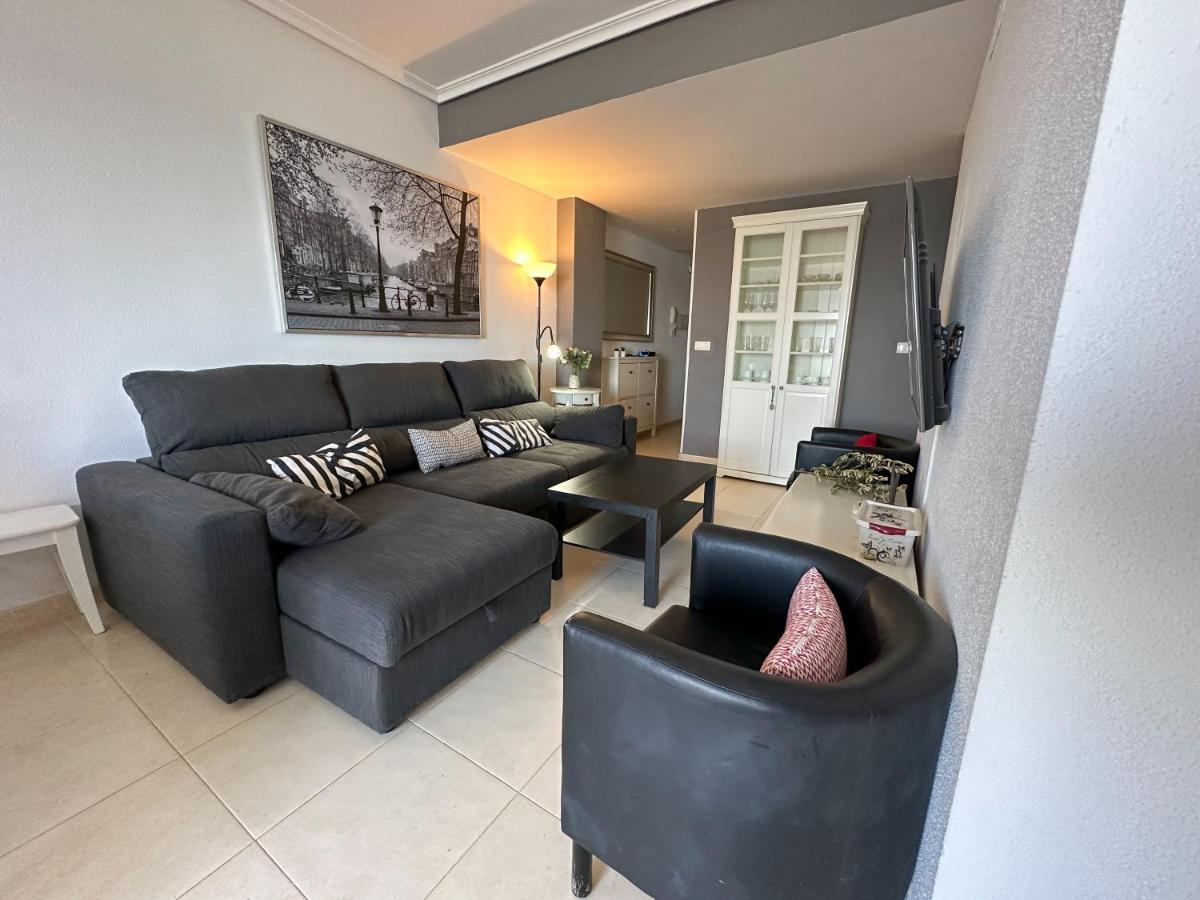Apartamentos Be Suites Primera Linea Orpesa Kültér fotó