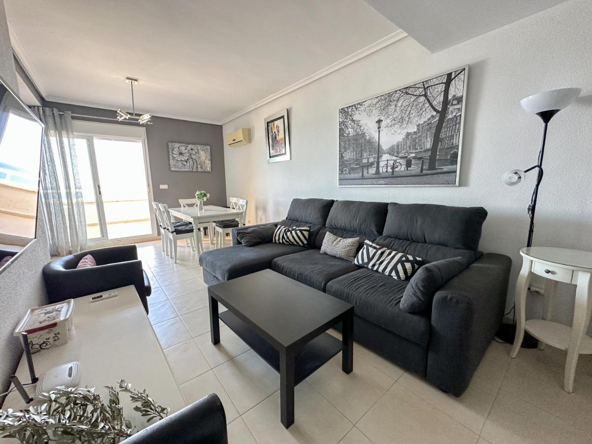 Apartamentos Be Suites Primera Linea Orpesa Kültér fotó
