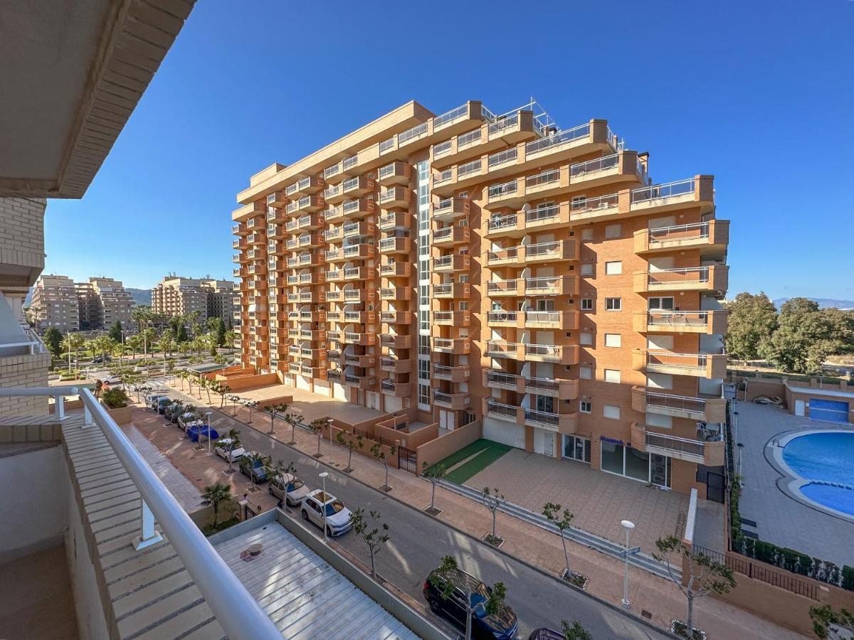Apartamentos Be Suites Primera Linea Orpesa Kültér fotó