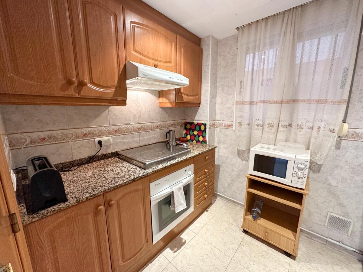 Apartamentos Be Suites Primera Linea Orpesa Kültér fotó