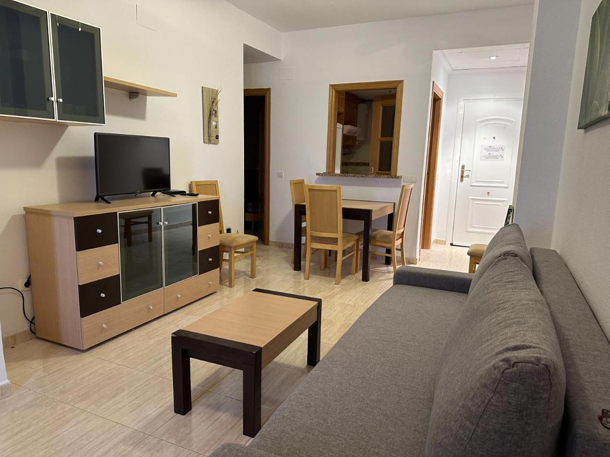 Apartamentos Be Suites Primera Linea Orpesa Kültér fotó