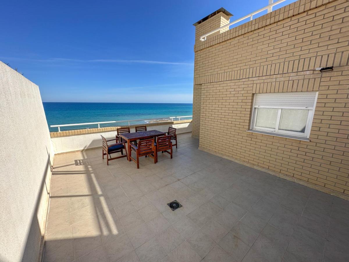 Apartamentos Be Suites Primera Linea Orpesa Kültér fotó