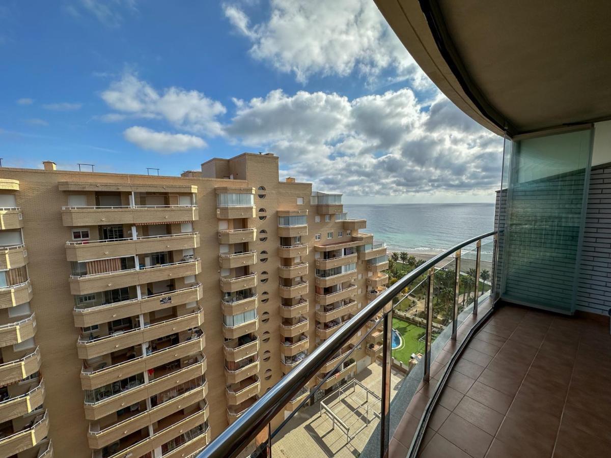 Apartamentos Be Suites Primera Linea Orpesa Kültér fotó