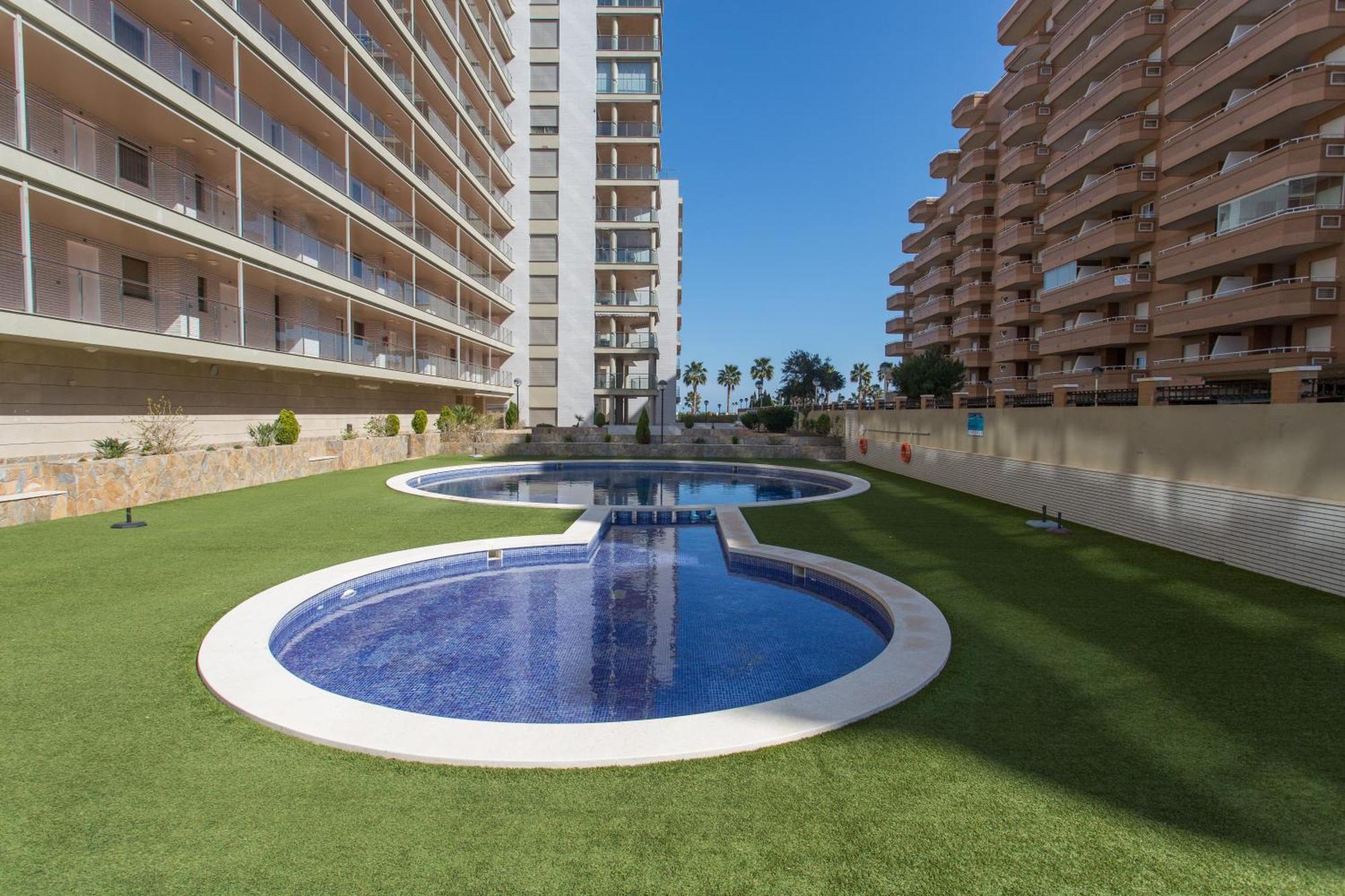 Apartamentos Be Suites Primera Linea Orpesa Szoba fotó